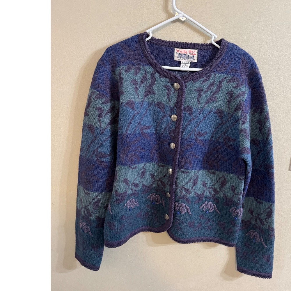 Vintage 💜💙Tally-Ho 100% Wool Cardigan Sweater Medium Blue Floral Knit Hong Kon - Picture 2 of 7